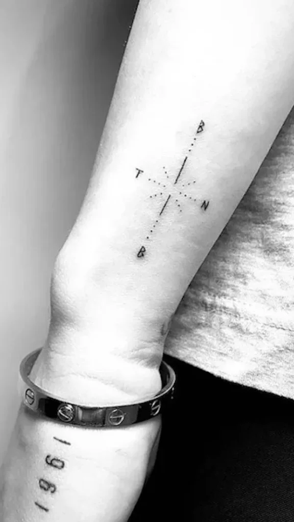 Tatuagem de irmãos de Miley Cyrus