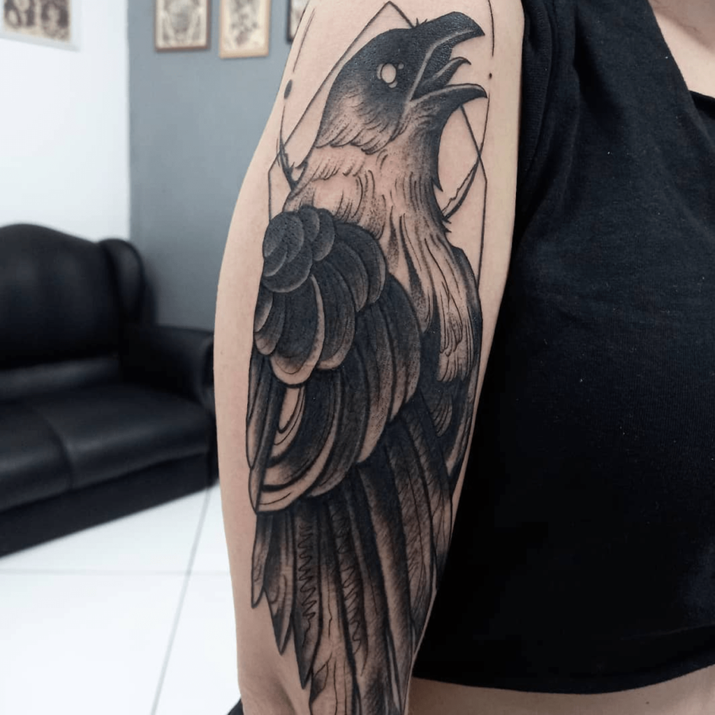 Significado Tatuagem de Corvo