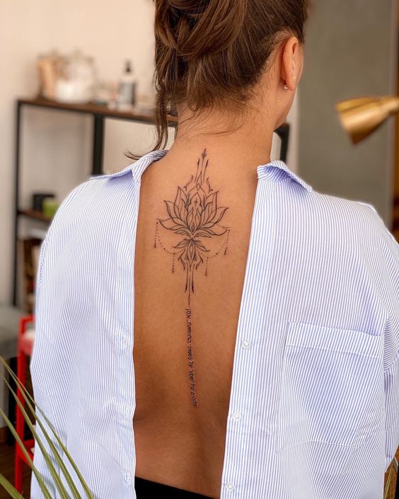 tatuagens-femininas-nas-costas03 tatuagens femininas nas costas03