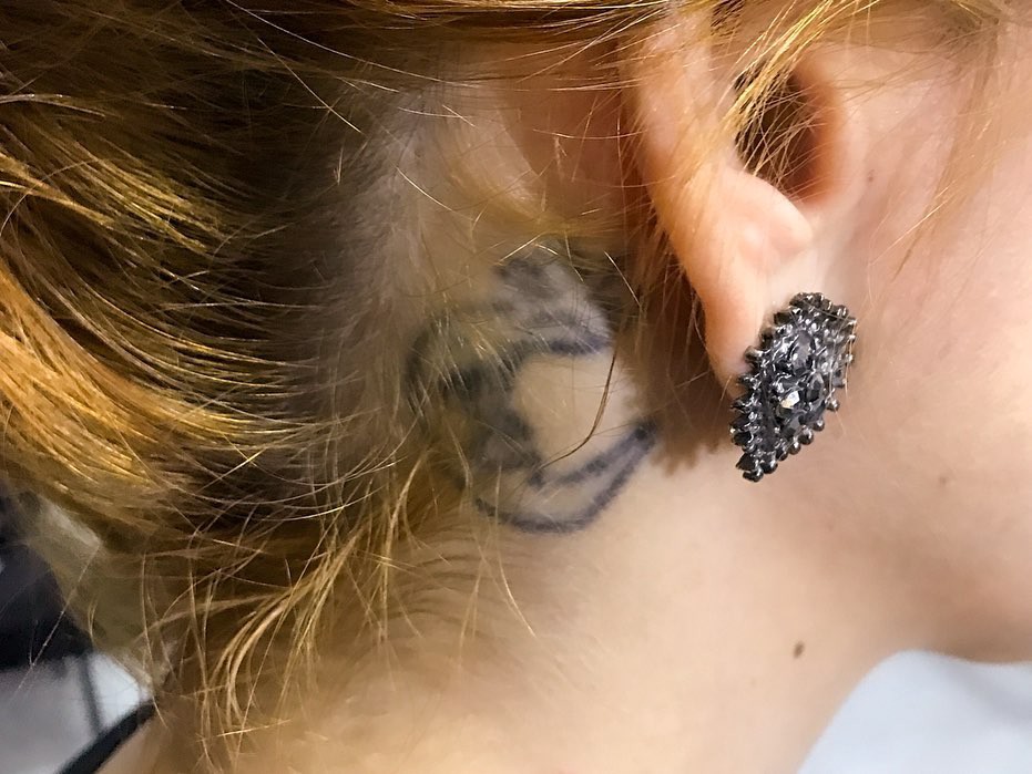 1hevxl0hbg_z9ghxqh_vy1q