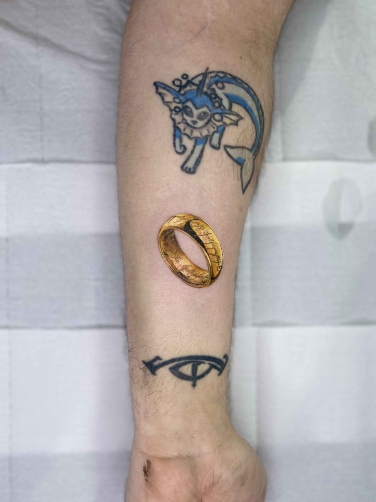 Foto de tatuagem feita por Tamy Mocelin (@tamy.mocelin)