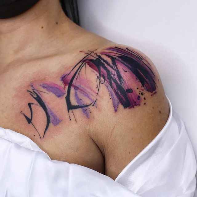 Foto de tatuagem feita por Yasmin Coiado (@yasmin_coiado)