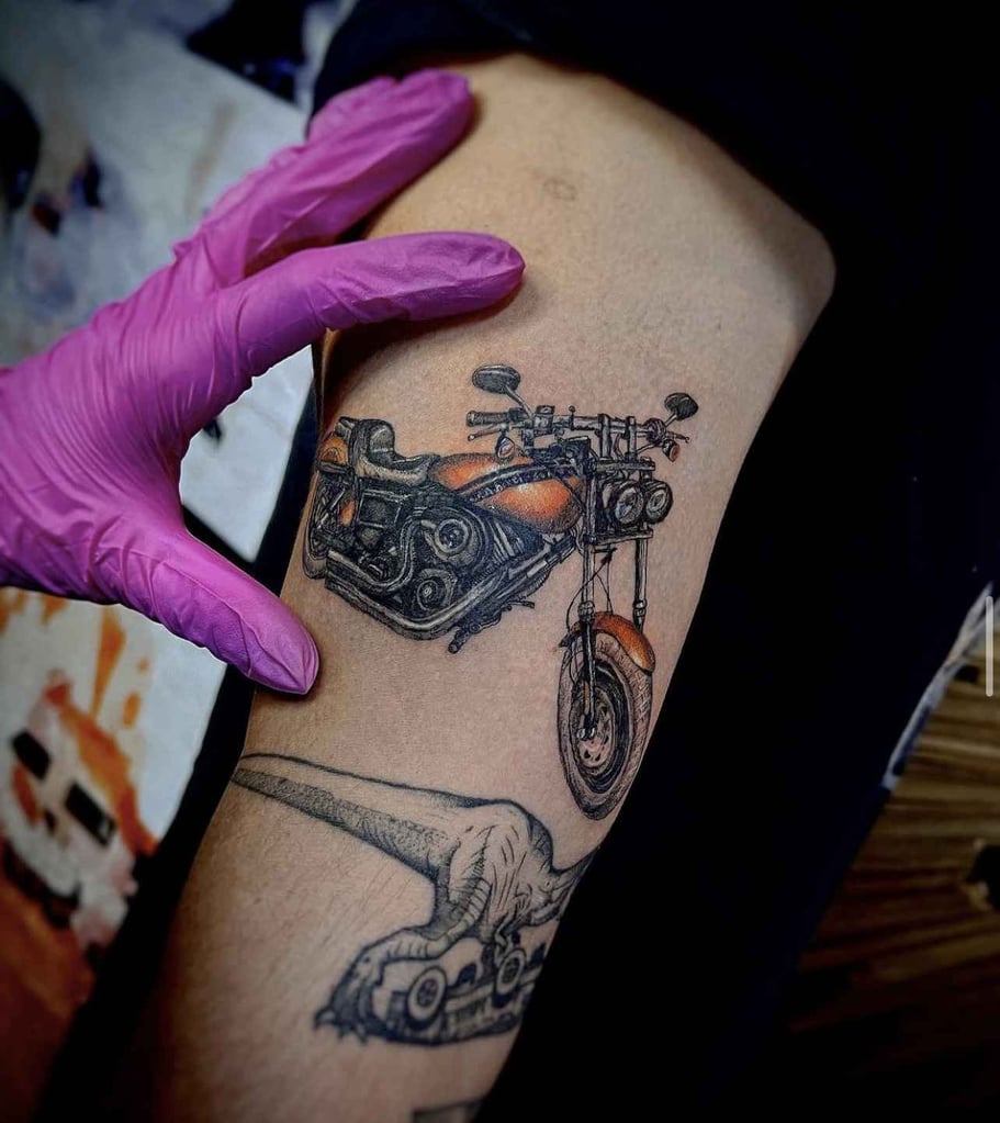 w911-1 Foto de tatuagem feita por Ligia Moraes (@ligiamoraesink)