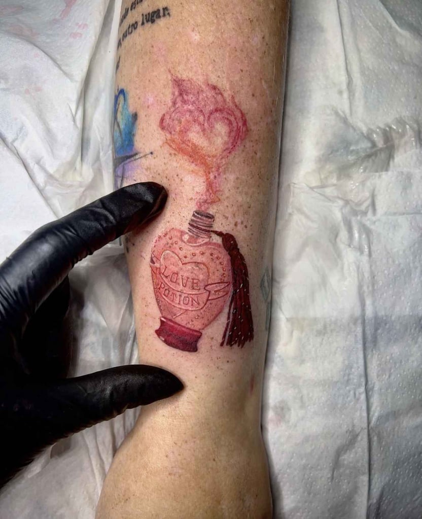 w832-1 Foto de tatuagem feita por Ligia Moraes (@ligiamoraesink)