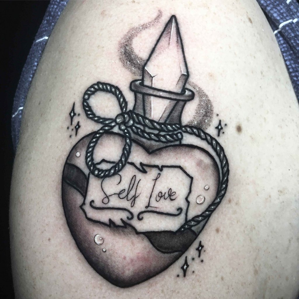 w1024-988 Foto de tatuagem feita por Bheatriz Alencar (@beaga.tattoo)