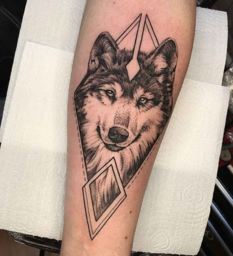 w931-1 Foto de tatuagem feita por Arthur Cotrim (@arth.ink)