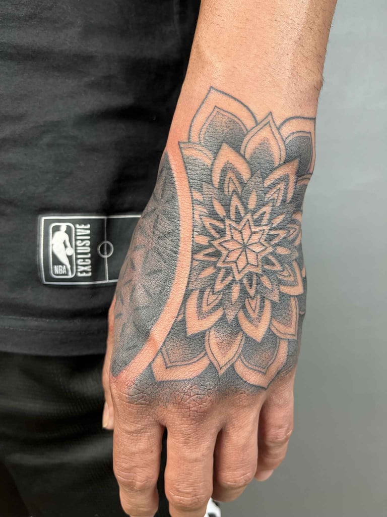 Arte de tatuagem por Lenon Nogueira (@lenonnogueiratattoo)