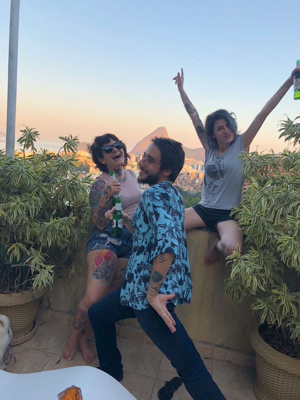 1vxl0sbroshiadufe42x3zw