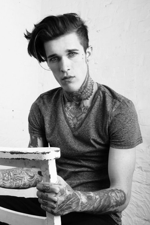 tatuagem-no-pesco25c325a7o-masculina252882529 tatuagem no pesco25c325a7o masculina252882529