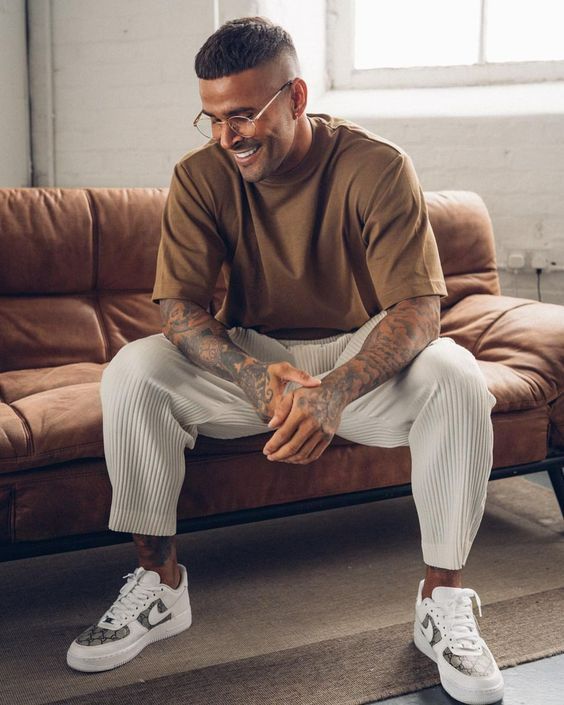 8e422c9112f8952792c35f52429b13d9 8e422c9112f8952792c35f52429b13d9