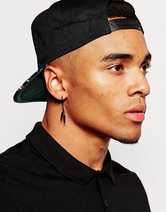 como usar brinco masculino252832529