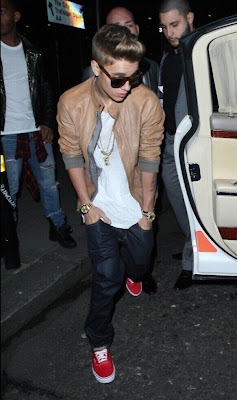 bdk7lz7cqaah00i-jpg-large bdk7lz7cqaah00i jpg large