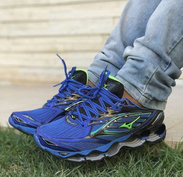 tenis20esportivo20com20calc3a7a20jeans