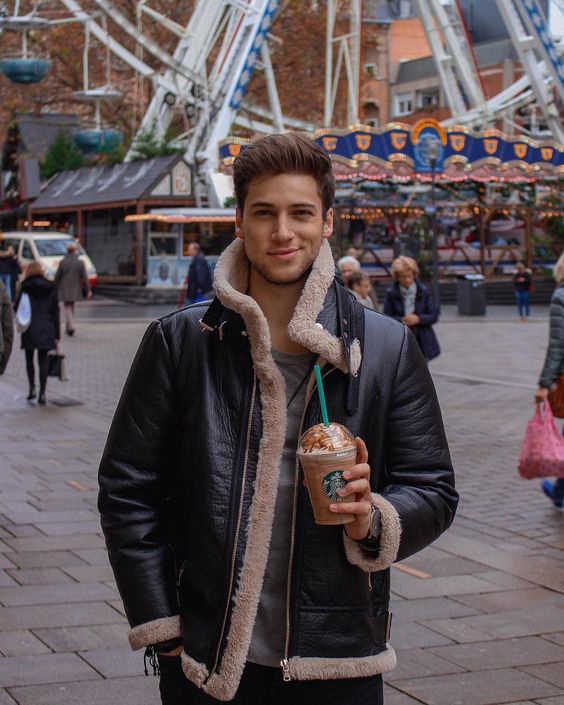 roupa de rico252812529