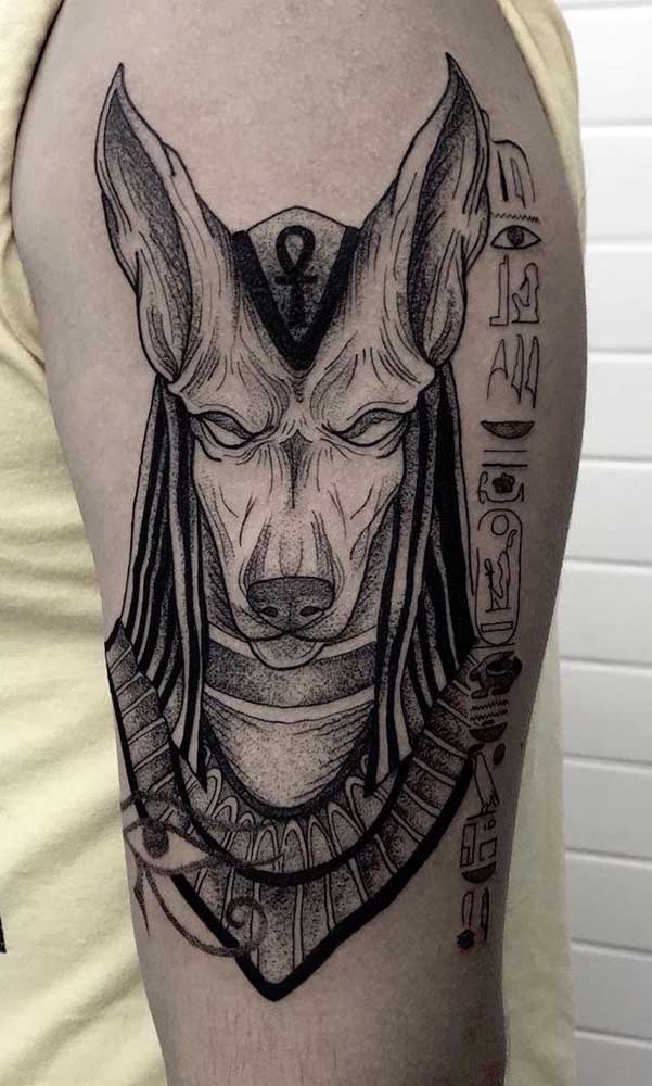 significado da tatuagem de anubis 14