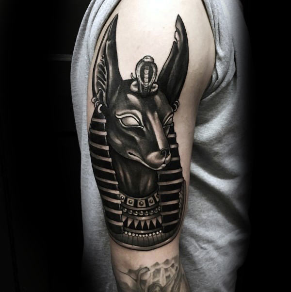 significado da tatuagem de anubis 20
