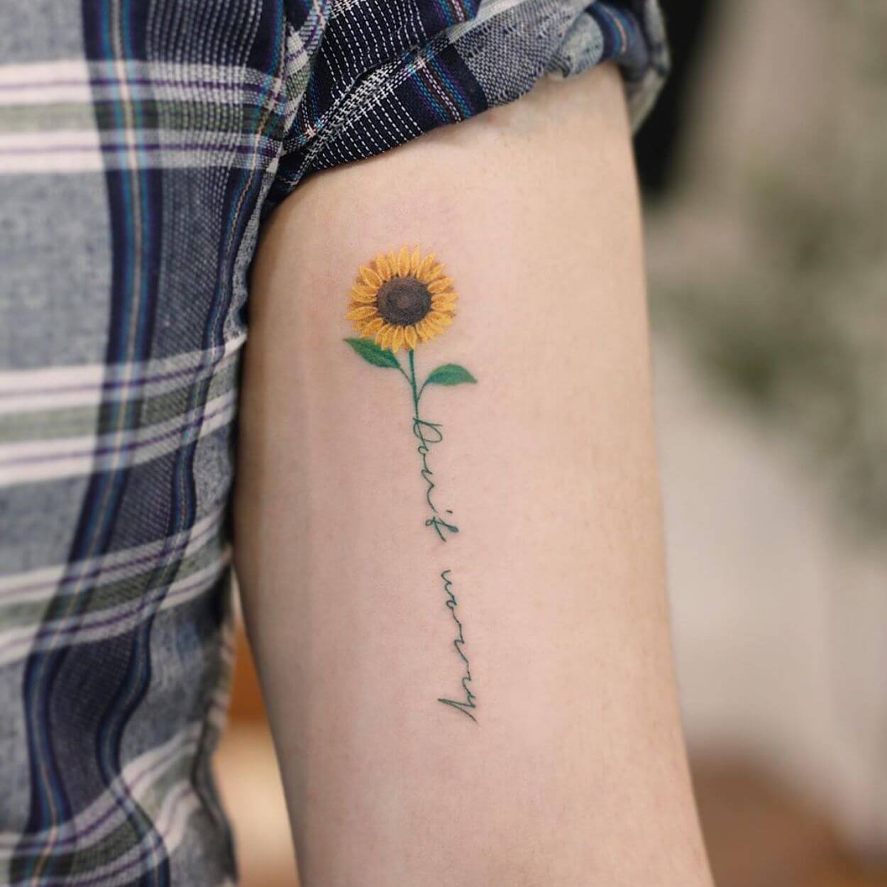 significado-da-tatuagem-de-girassol-11 significado da tatuagem de girassol 11