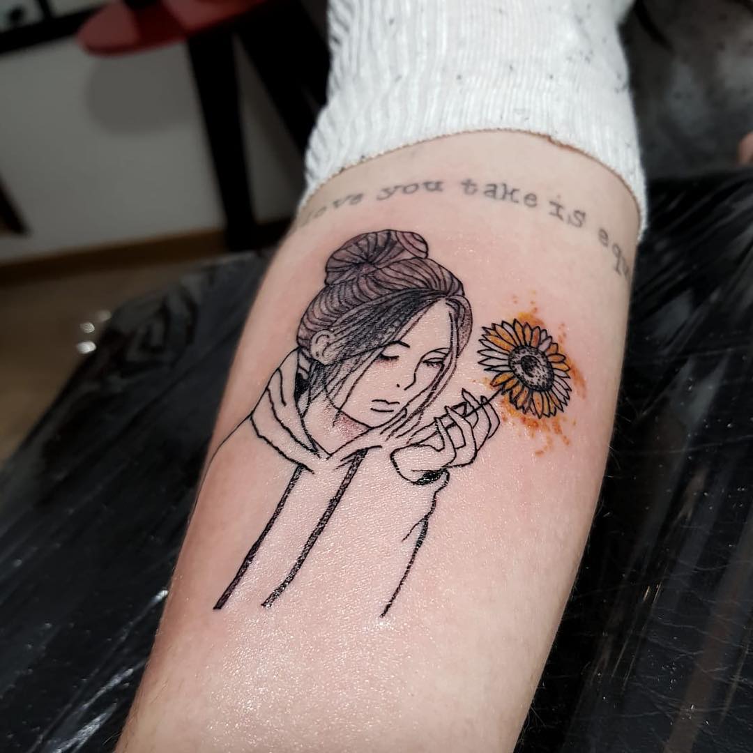 significado-da-tatuagem-de-girassol-23 significado da tatuagem de girassol 23