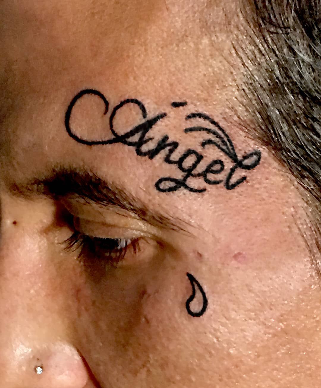 significado-da-tatuagem-de-lagrima-no-rosto-6 significado da tatuagem de lagrima no rosto 6