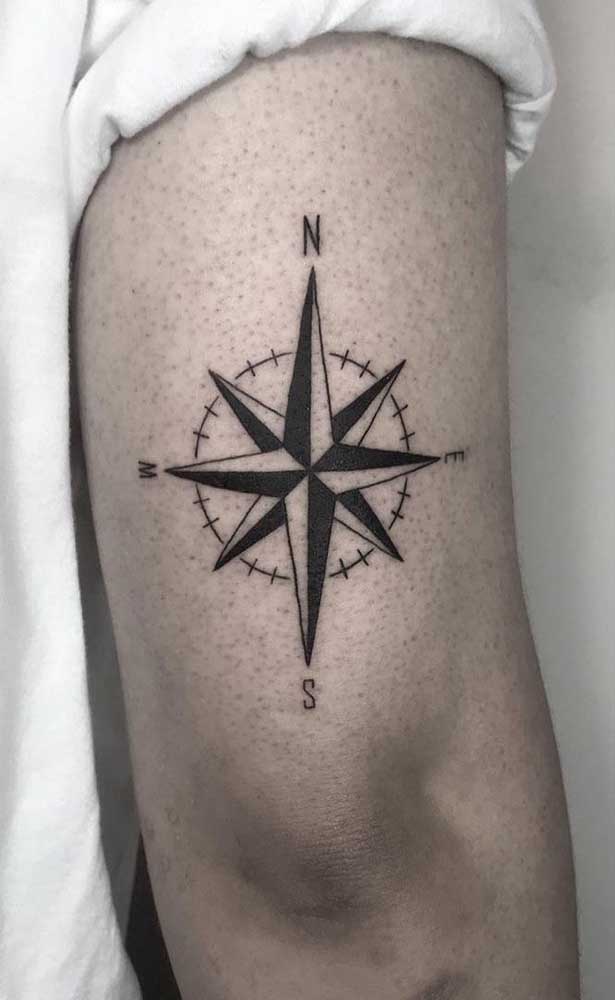 significado da tatuagem de rosa dos ventos 28