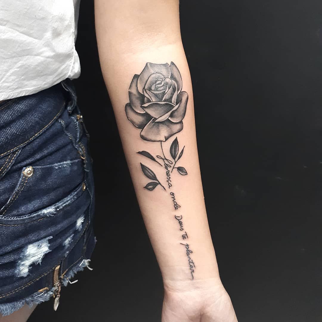 significa da tatuagem de rosa 36
