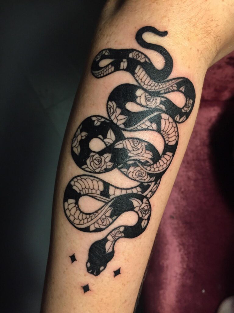 Significado de tatuagem de cobra