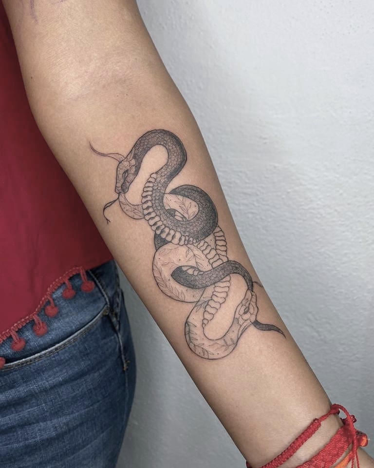 significado de tatuagem de cobra 11