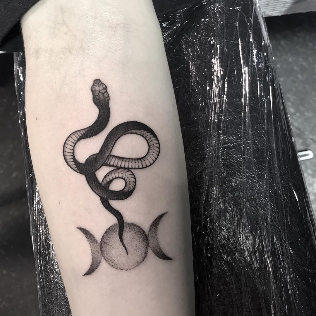 significado de tatuagem de cobra 24