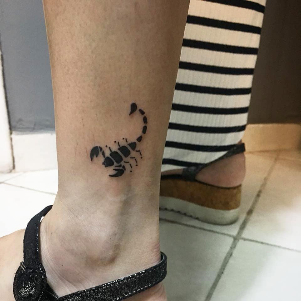 significado da tatuagem de escorpiao 23