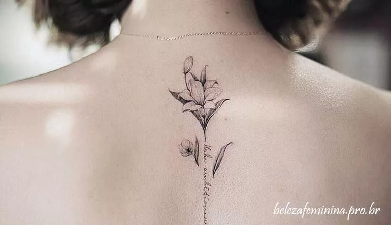 Tatuagens Femininas Pequenas [As Delicadas Mais Amadas]