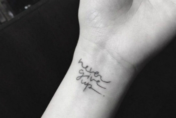 simbolos-para-tatuagens-no-pulso-2_xl Simbolos Para Tatuagens No Pulso