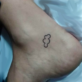 Simbolos Para Tatuagens Femininas Nos Pes