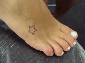 Simbolos Para Tatuagens Femininas Nos Pes