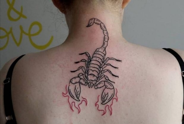 tatuagem-feminina-nas-costas-27-simbolos-com-imagens-para-voce-se-inspirar-6_xl Tatuagem Feminina Nas Costas 27 Simbolos Com Imagens Para Voce Se Inspirar