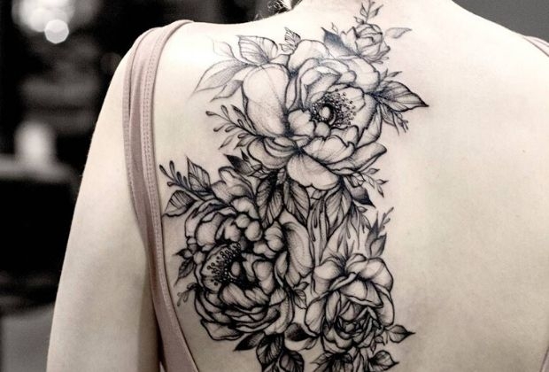 tatuagem-feminina-nas-costas-27-simbolos-com-imagens-para-voce-se-inspirar-16_xl Tatuagem Feminina Nas Costas 27 Simbolos Com Imagens Para Voce Se Inspirar