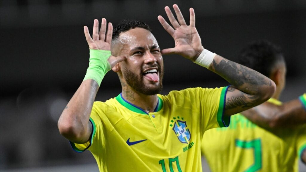 fotografia do jogador neymar usando a camisa da seleção