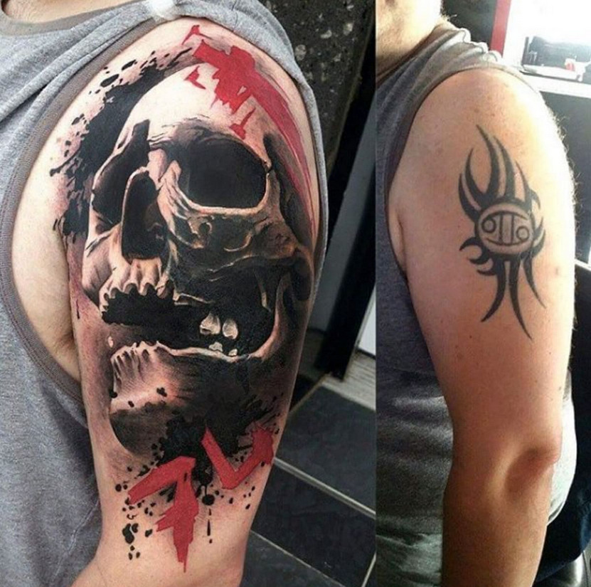 Cobrir tatuagem no ombro e braço