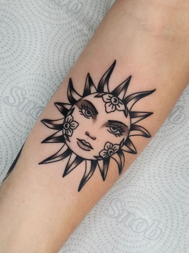imagem-12 Foto de tatuagem do sol.